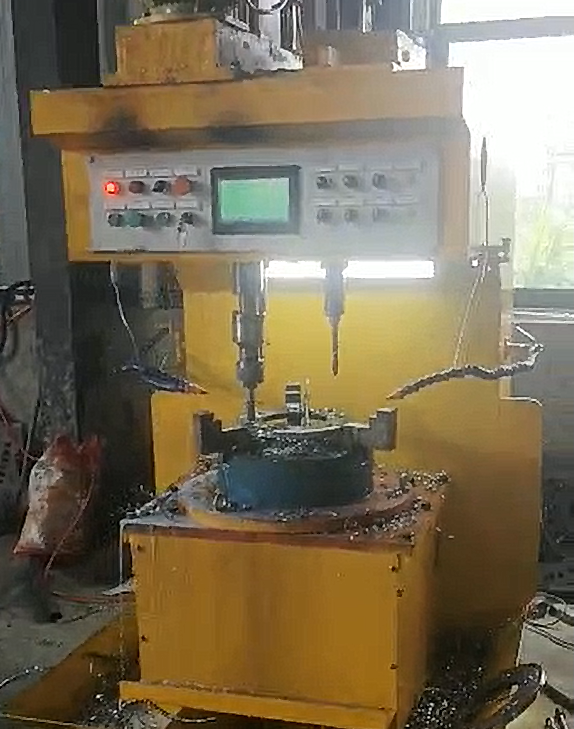 3 in 1-drilling tapping countersink Machine1 (2).png